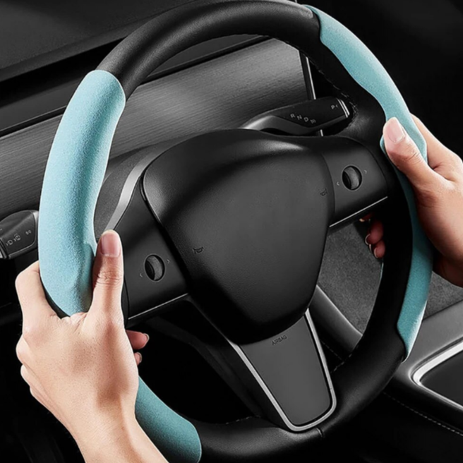 Alcantara Steering Wheel Cap Cover – Premium Grip Enhancement – For Tesla Model 3/Y (2017-2023)